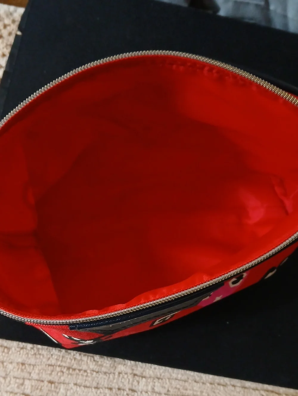 Estee Lauder Cosmetic Pouch Bundle Lips,, Eyes, Cheeks  New